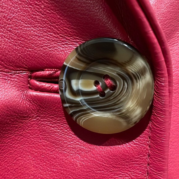 Fabulous 100% Real Leather Jacket - Picture 3 of 14